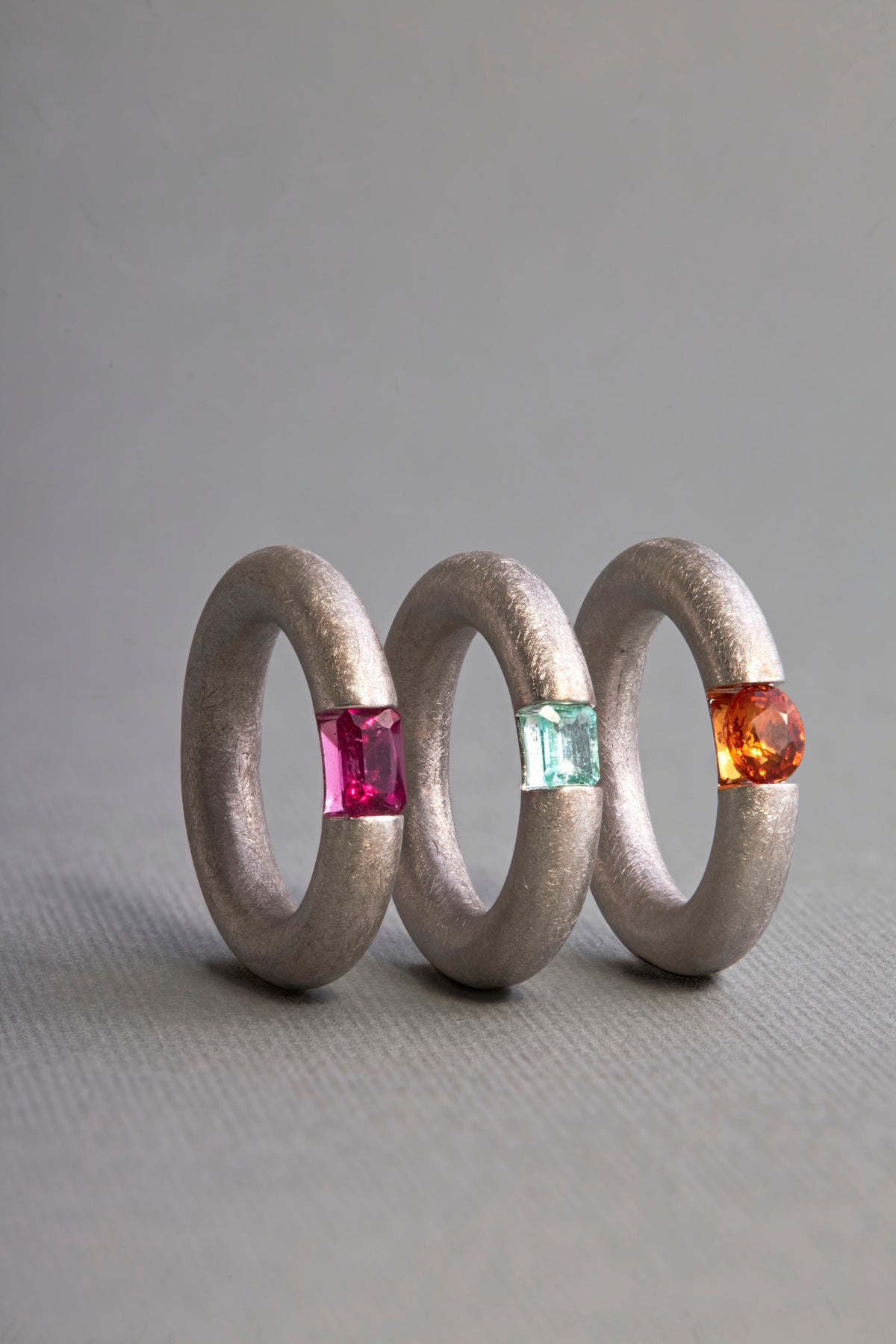 Brushed White Gold Ring With Paraiba Granade