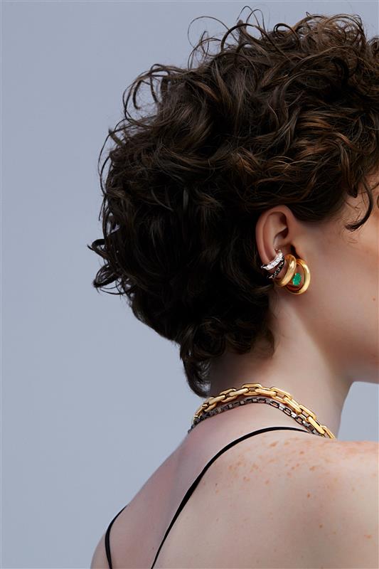 Black Diamond Ear Cuff
