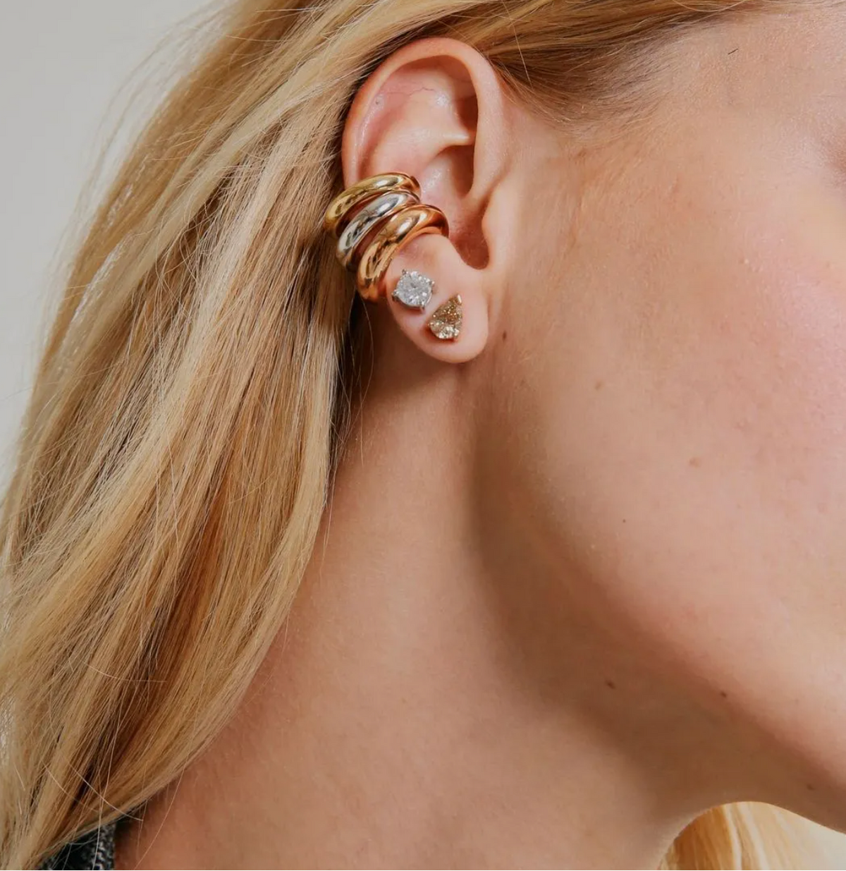Oversized Yellow Gold Ear Cuff (Small Size)